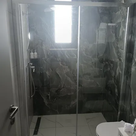 Emerald * شاراكي